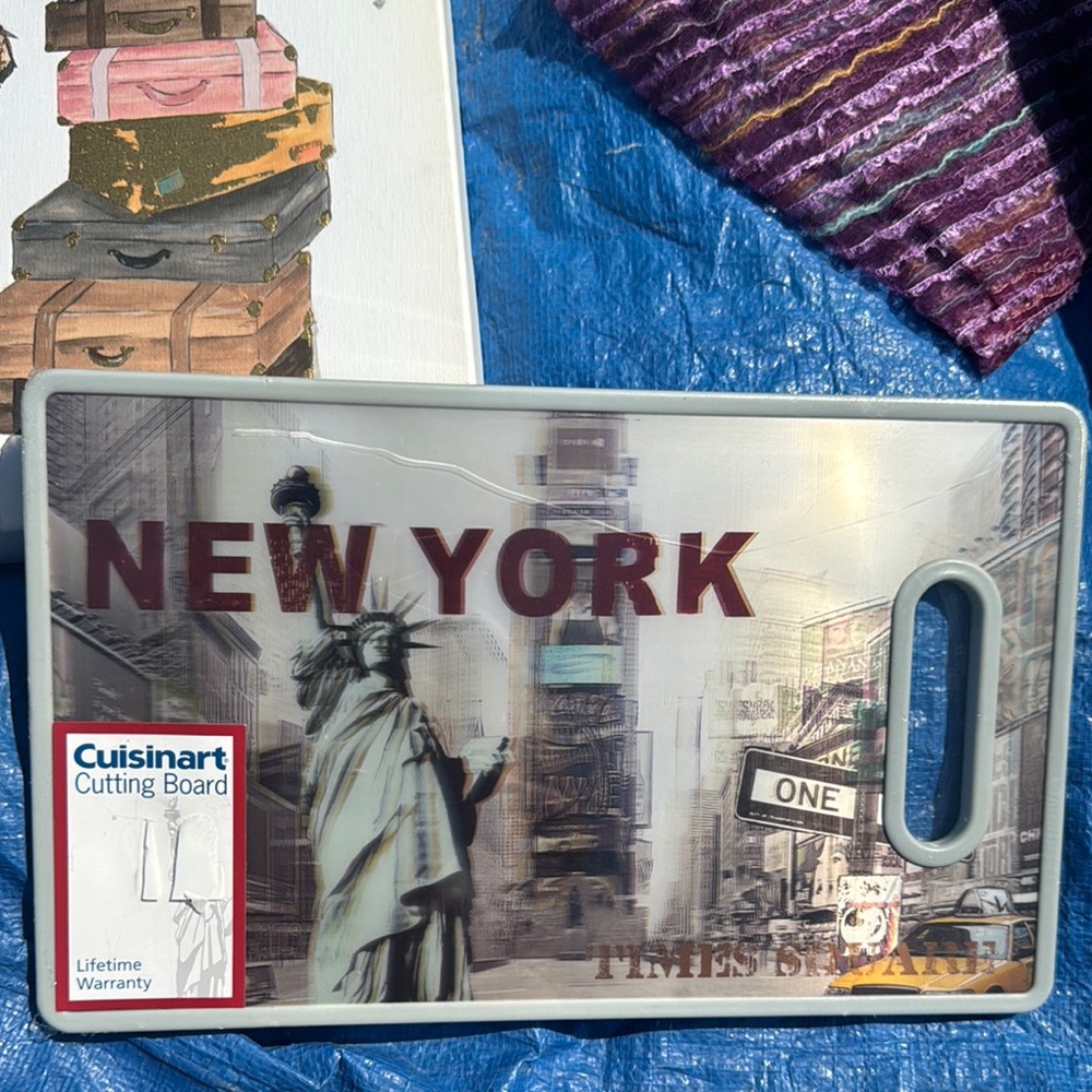 Cuisinart New York Cutting Board - Gray and Red